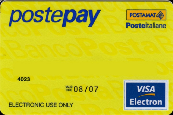 Effettuare una ricarica Postepay online: un'operazione semplice che gli italiani possono fare online ed offline. Ecco come ricaricare la carta Postepay.