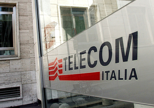 pagare la bolletta Telecom con Paypal